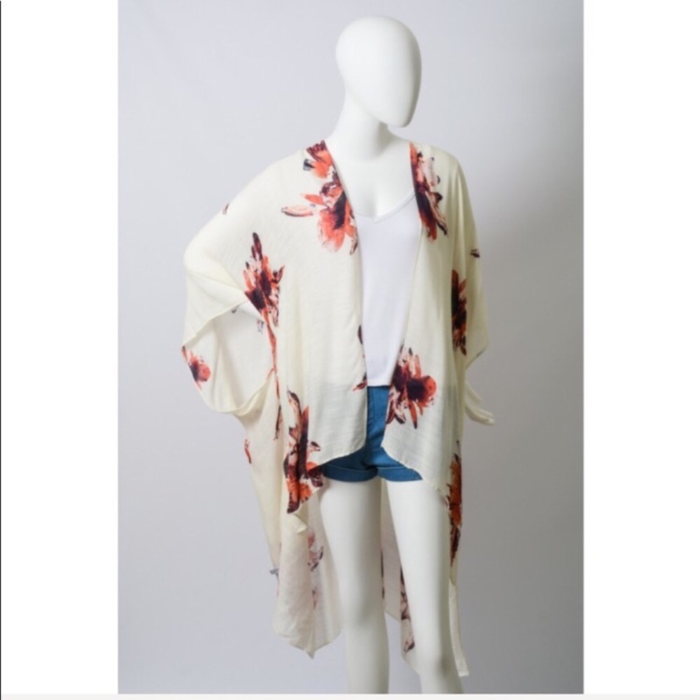 💜LAST ONE💜 Kimono - Picture 2 of 3